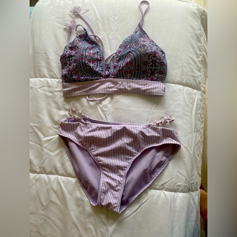 Purple pattern bikini set